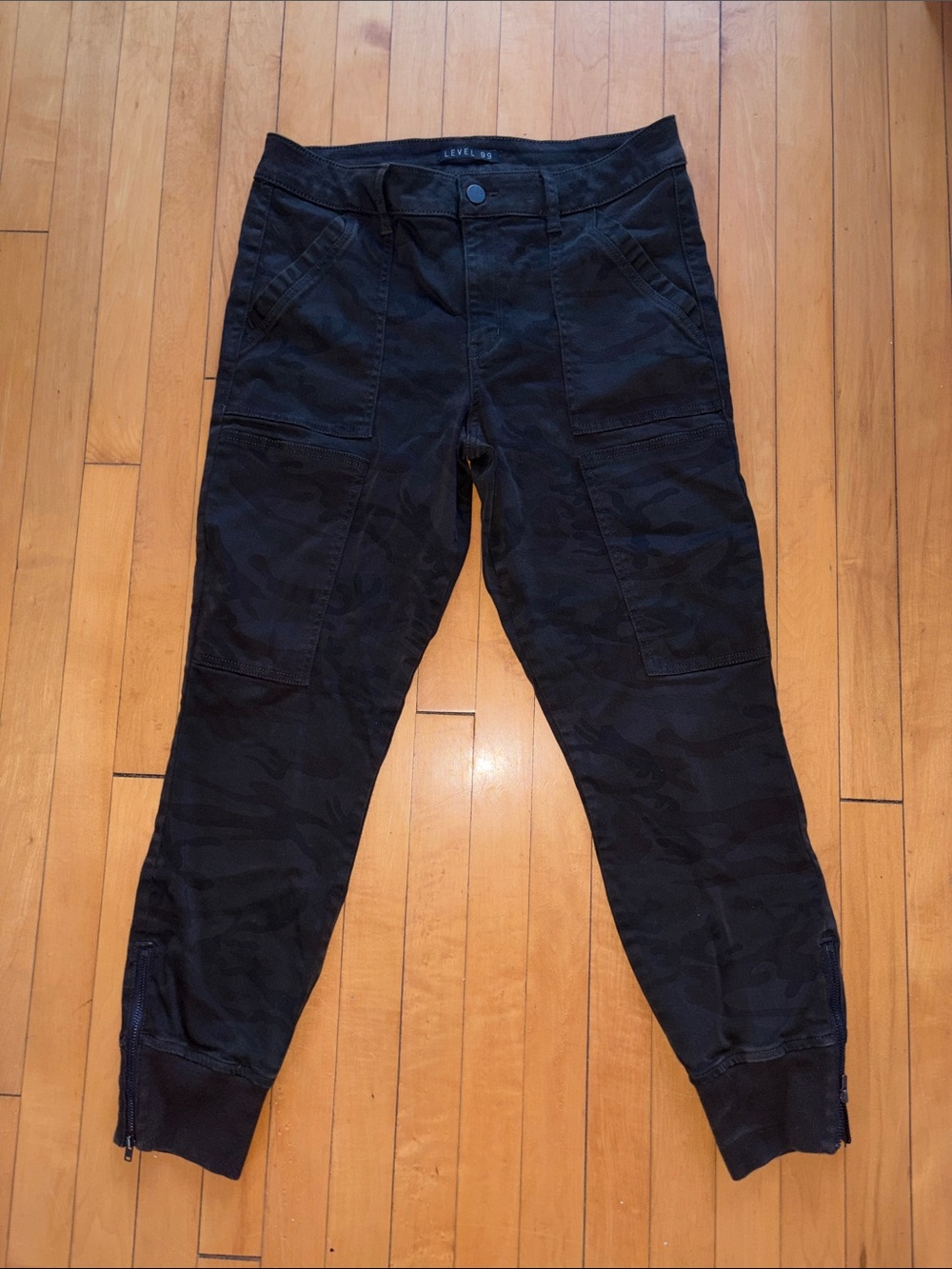 Level 99 Dark Camouflage Slim Joggers